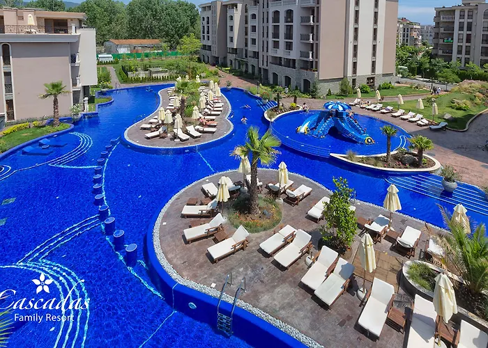 Cascadas Family 阳光海滩