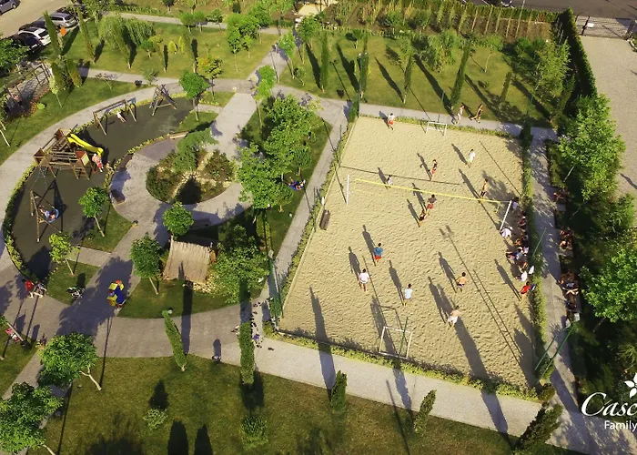 Cascadas Family 公寓式酒店 4*