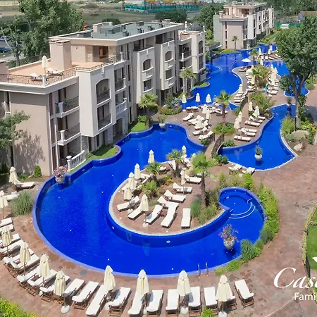 Ξενοδοχείο με διαμερίσματα Cascadas Family Resort