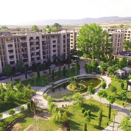 Ξενοδοχείο με διαμερίσματα Cascadas Family Resort