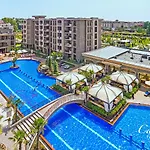 شقة فندقية Cascadas Family ساني بيتش