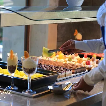 Hotel apartamentowy Cascadas Family