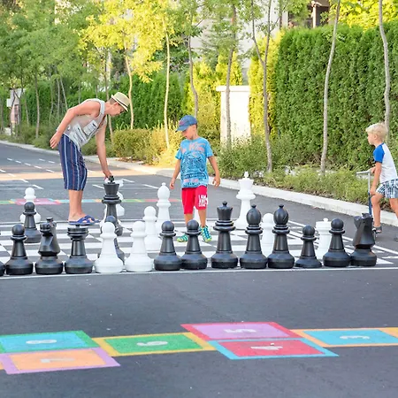 Cascadas Family Appart hôtel 4*