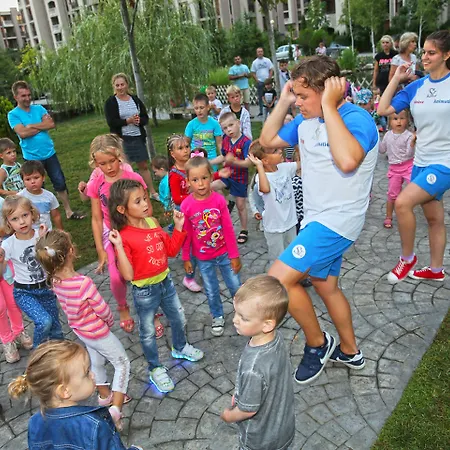 Hotel apartamentowy Cascadas Family 4*