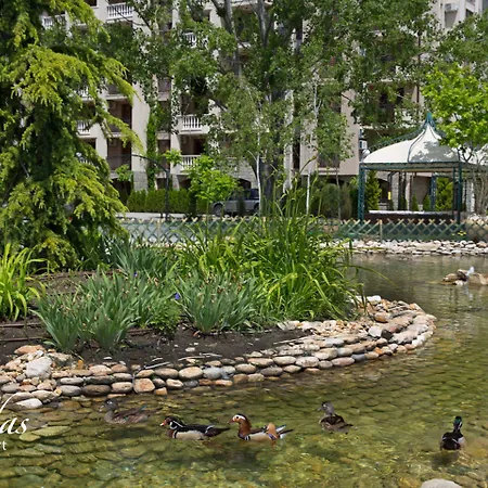 Cascadas Family Apartmanhotel 4*