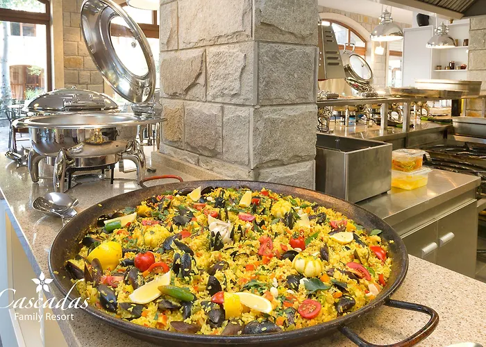 Apartahotel Cascadas Family